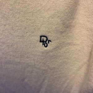 Christian Dior v neck sweater. size medium.